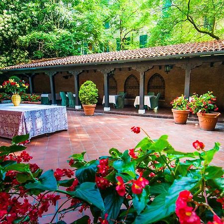 Hotel I Due Foscari Busseto Bagian luar foto