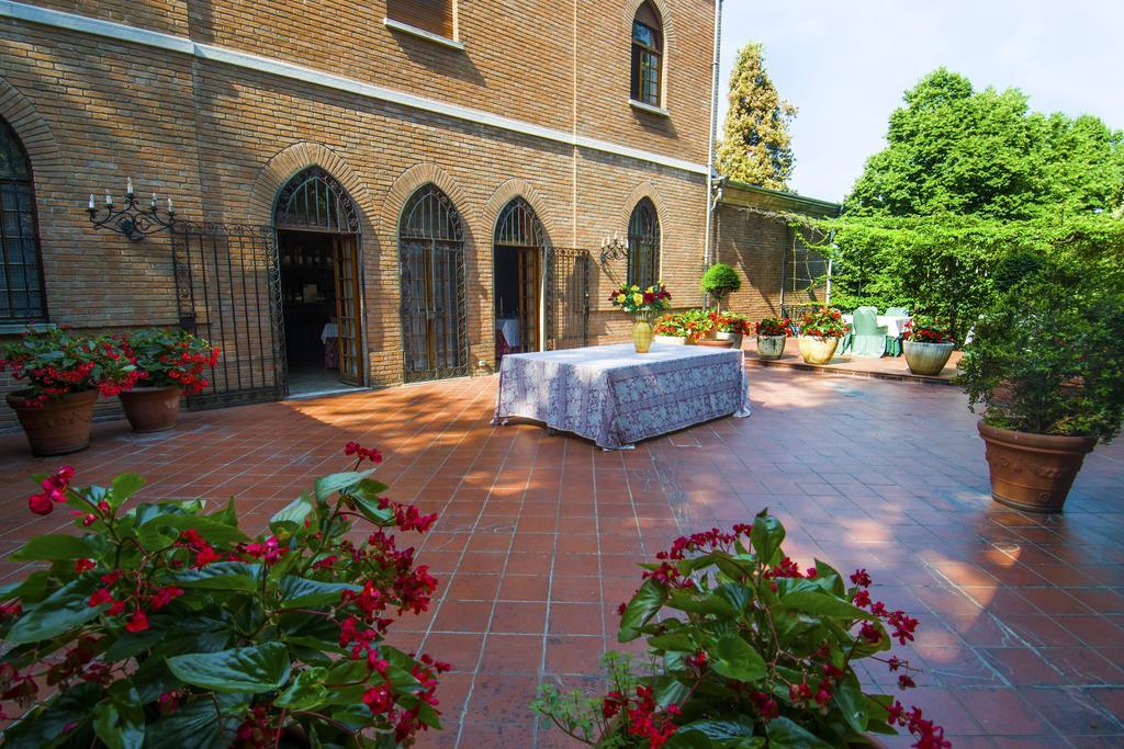 Hotel I Due Foscari Busseto Bagian luar foto