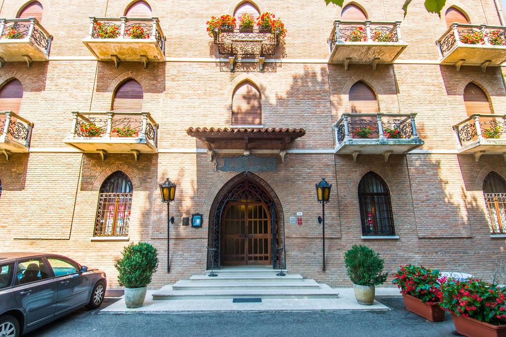 Hotel I Due Foscari Busseto Bagian luar foto